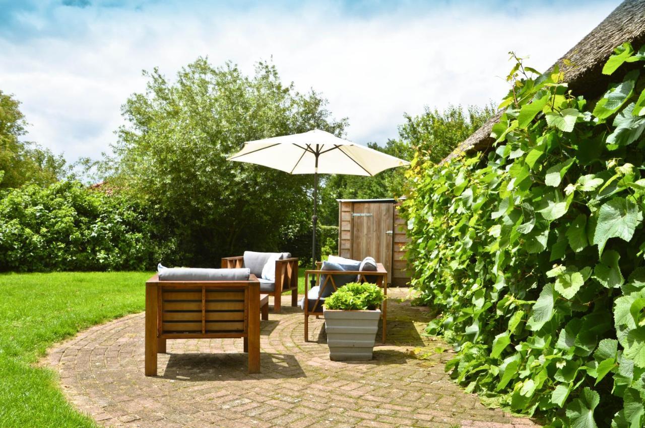 Bij Ons Op 20 Bed & Breakfast Nijeveen Bagian luar foto