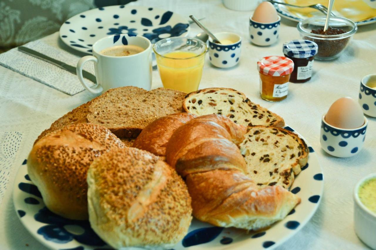 Bij Ons Op 20 Bed & Breakfast Nijeveen Bagian luar foto