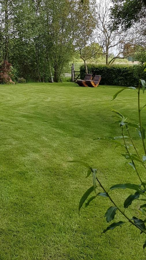 Bij Ons Op 20 Bed & Breakfast Nijeveen Bagian luar foto