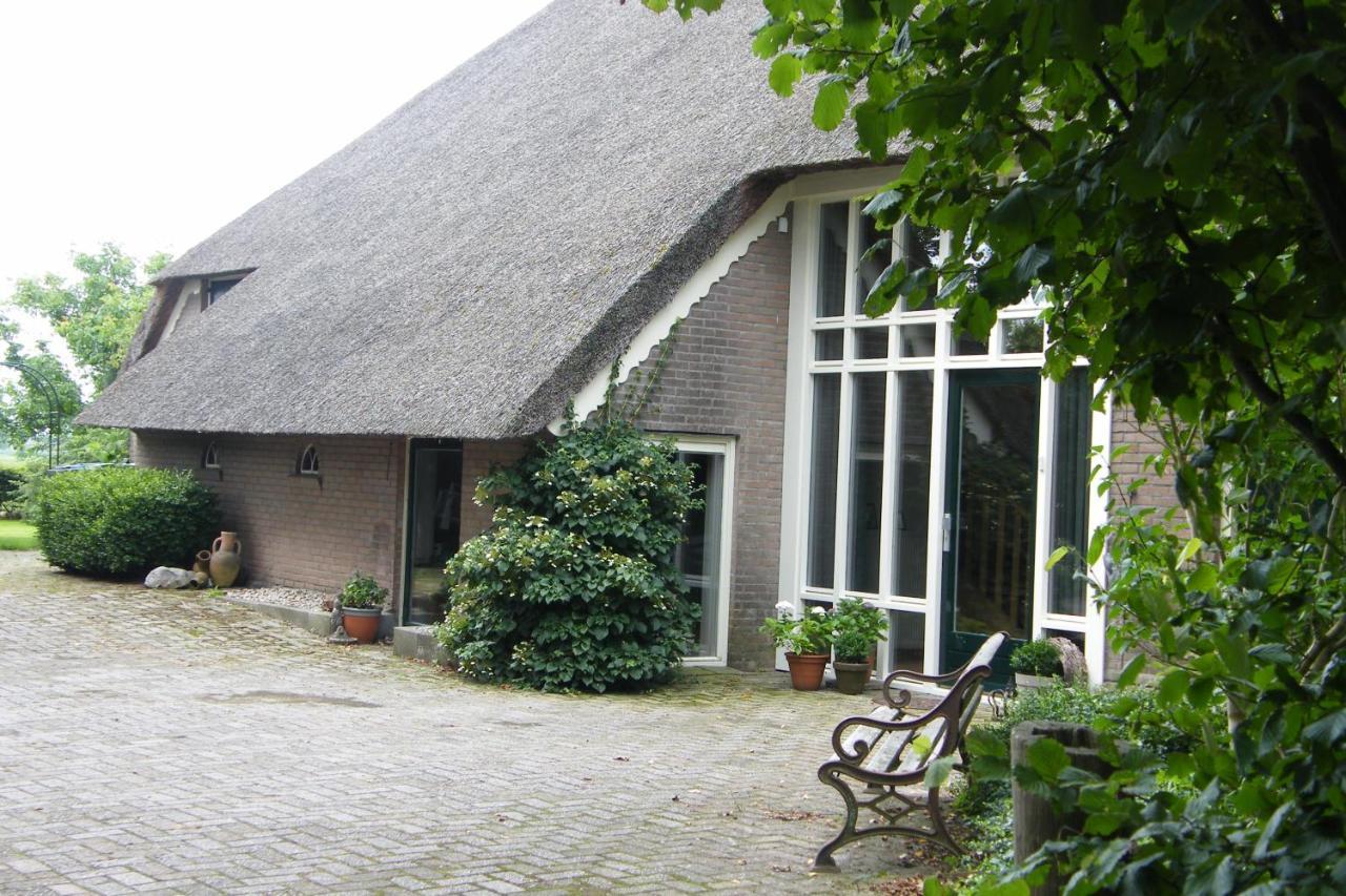 Bij Ons Op 20 Bed & Breakfast Nijeveen Bagian luar foto